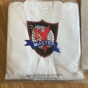 Karate suits white Large/medium/small